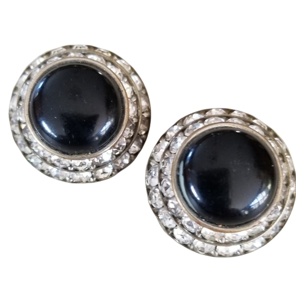 Vintage 1950s Mid Century Round Black Acrylic Bead Rhinestone Clip On Earrings - Picture 4 of 12